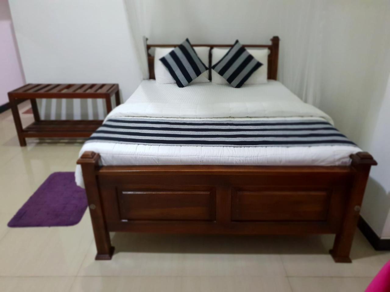 River House Ella Bagian luar foto