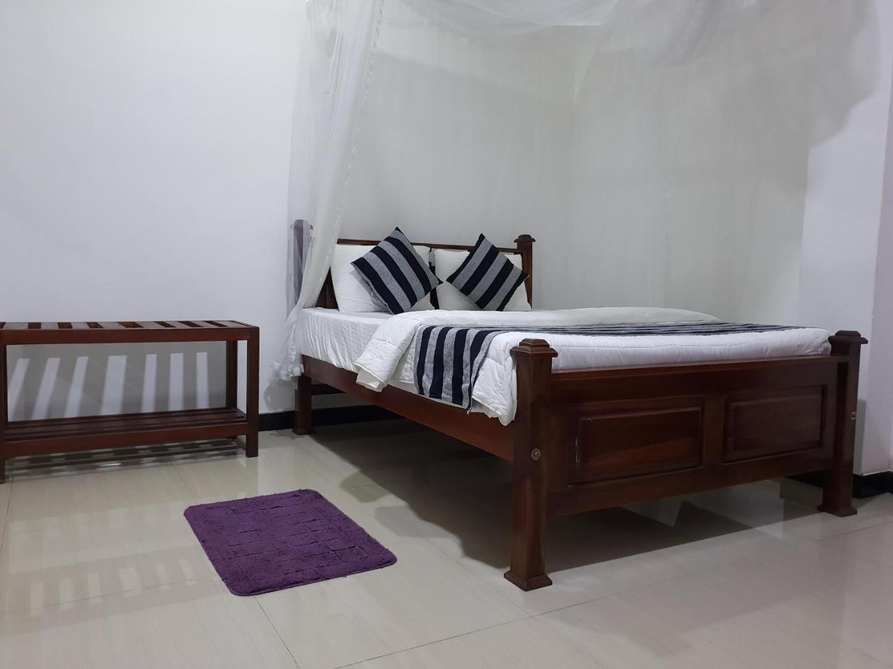 River House Ella Bagian luar foto